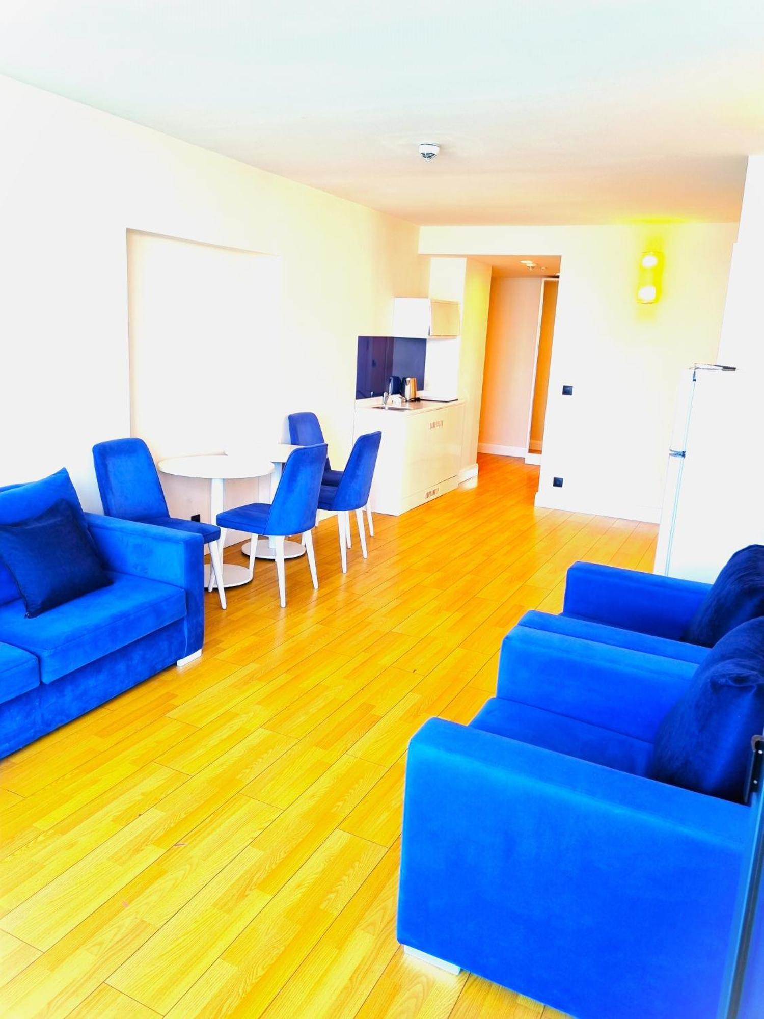 Orbi City A D Apartment Batumi Exterior photo