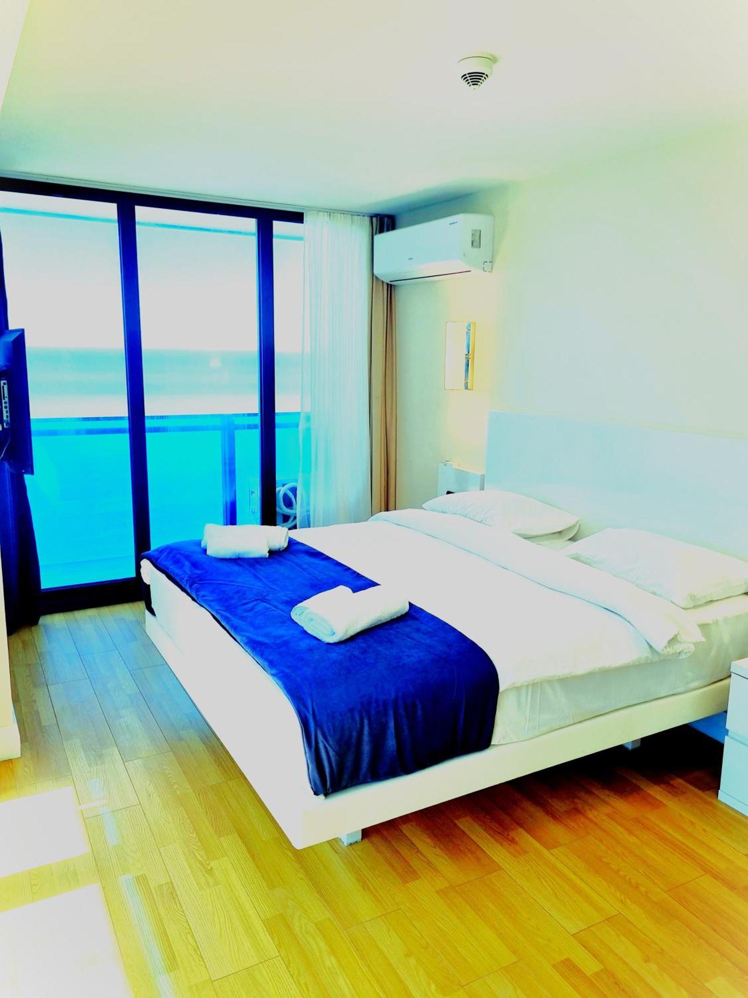 Orbi City A D Apartment Batumi Exterior photo